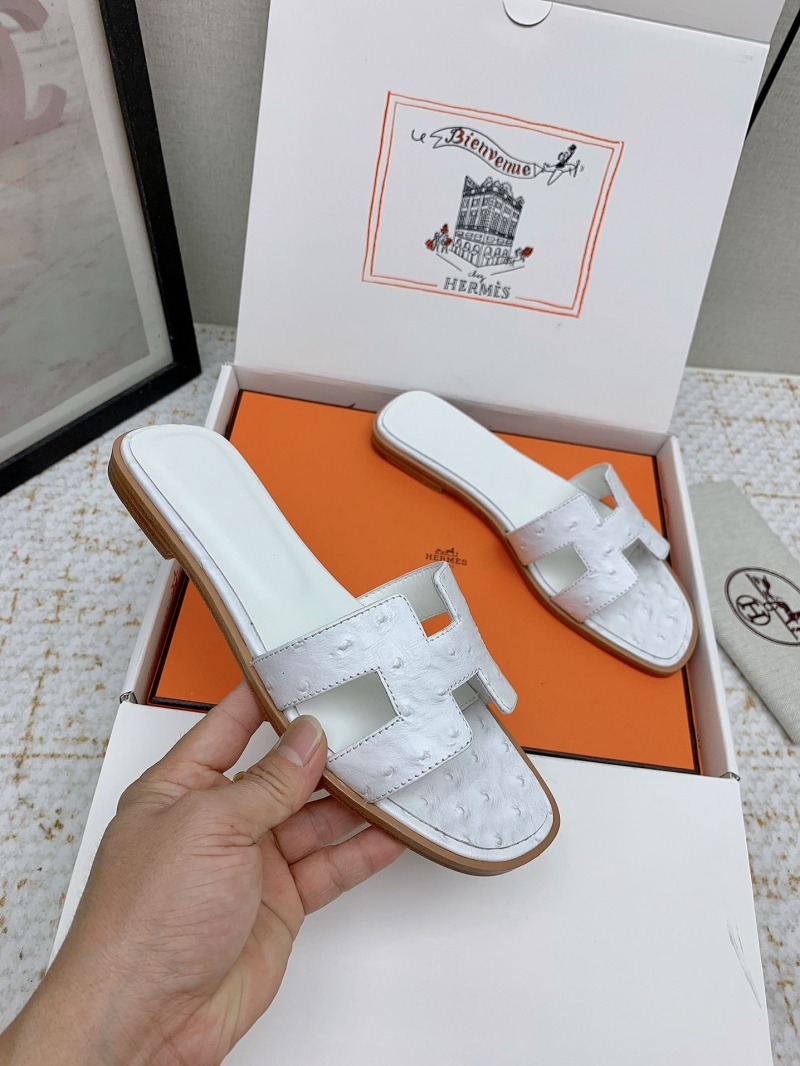 H**me5 slippers